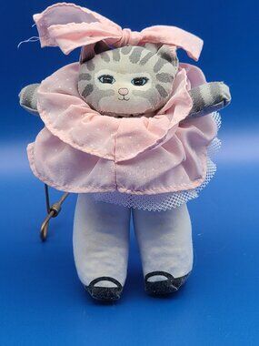 Applause Dolly Cats Vintage 1988 Stuffed Pink Dress Bow